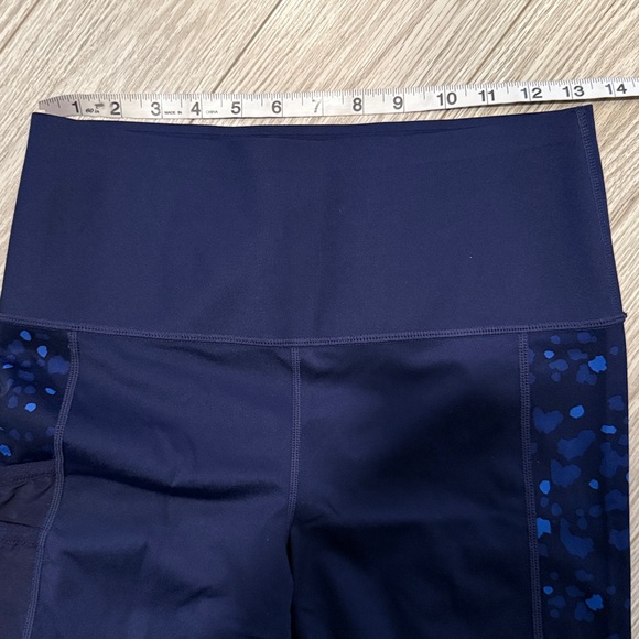 Knix Leggings - Picture 7 of 8